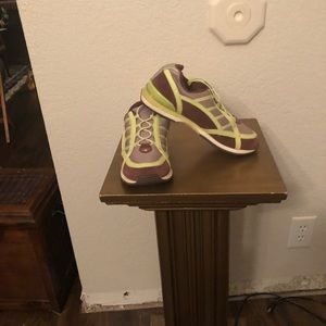 Small stain as indicated by picture